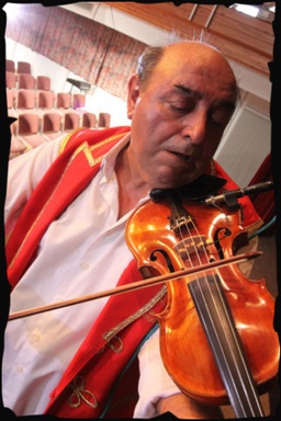 Click to zoom the image