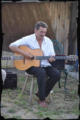 Click to zoom the image