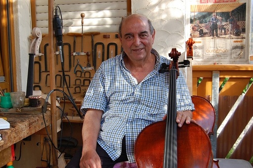 Click to zoom the image