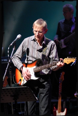 Click to zoom the image