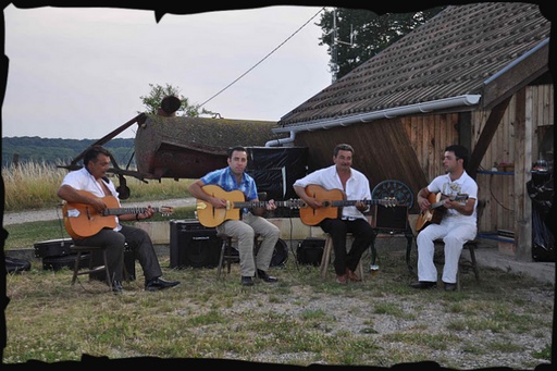 Click to zoom the image