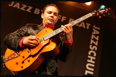 Click to zoom the image