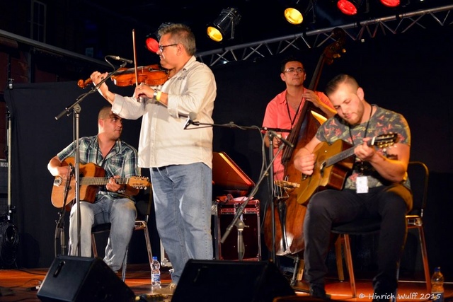 Click to zoom the image