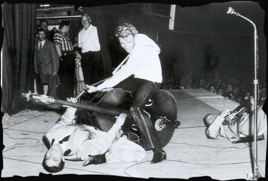 Click to zoom the image